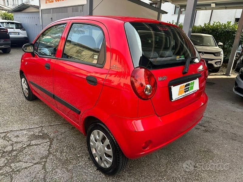 Usata Chevrolet Matiz 796 CV (585 kW) 2006 Rosso Utilitaria