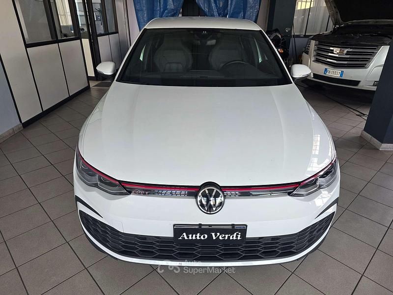 Usata VW Golf VIII GTI 245 CV (180 kW) 2021 Bianco Berlina