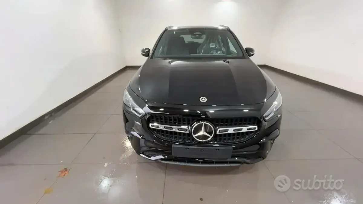 Nuova Mercedes A200 Advanced 150 CV (110 kW) 2025 Nero Station wagon