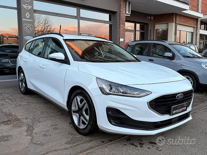 Usata Ford Focus Business Edition 120 CV (88 kW) 2023 Bianco Station wagon
