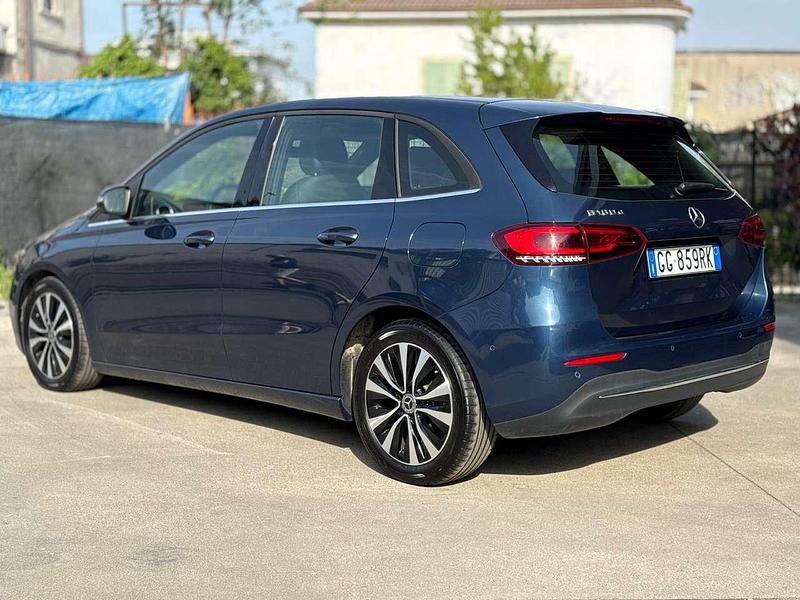 Brugt Mercedes B180 116 HK (85 kW) 2021 Blå MPV