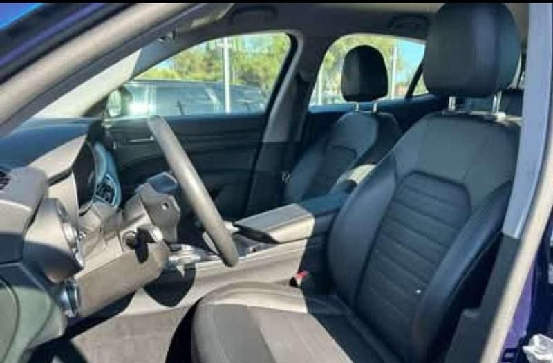 Usata Alfa Romeo Stelvio 160 CV (117 kW) 2019 Blu/azzurro SUV