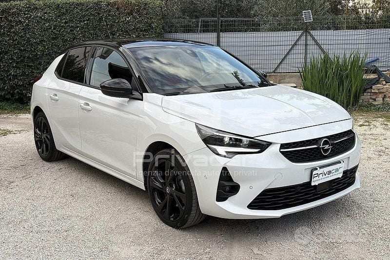Usata Opel Corsa GS Line 101 CV (74 kW) 2020 Bianco Utilitaria