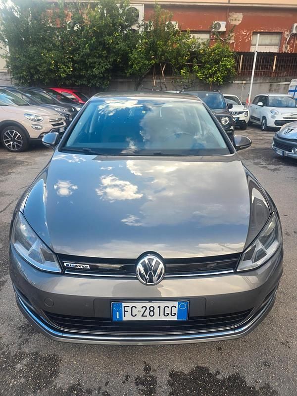 Usata VW Golf VII Highline 110 CV (80 kW) 2016 Grigio Berlina