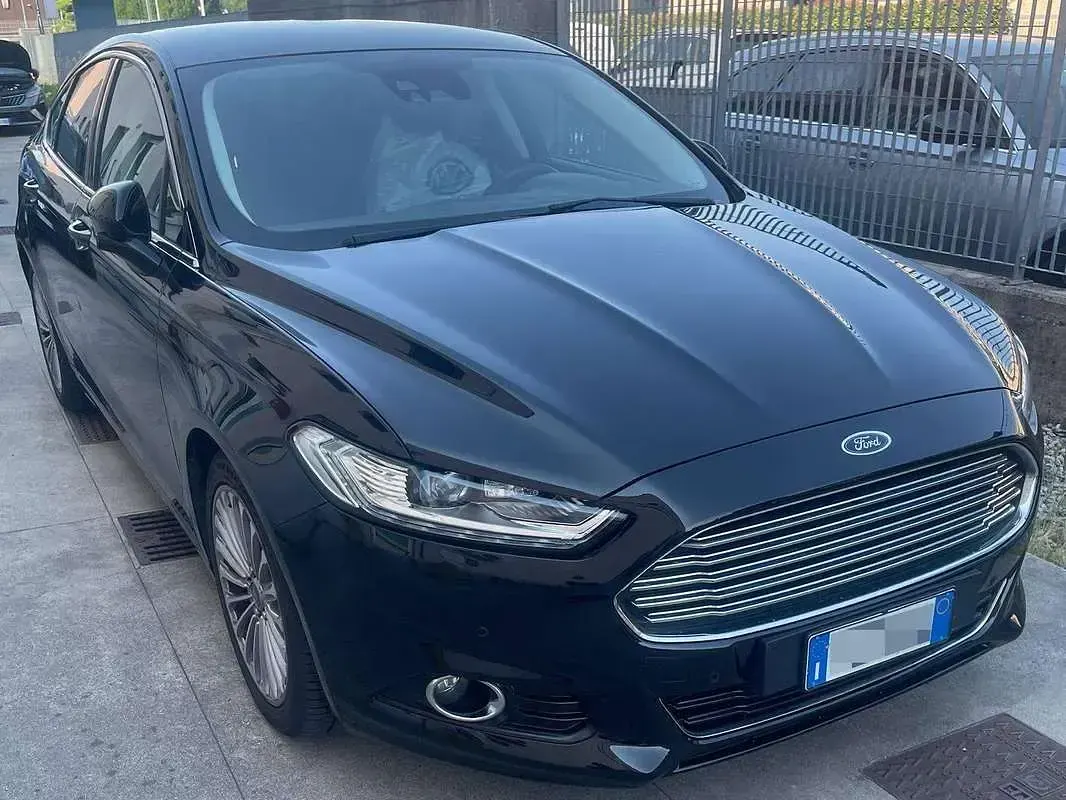 Usata Ford Mondeo Business Edition 179 CV (131 kW) 2018 Nero Berlina