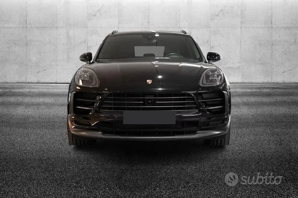 Usata Porsche Macan 245 CV (180 kW) 2020 Nero metallizzato SUV