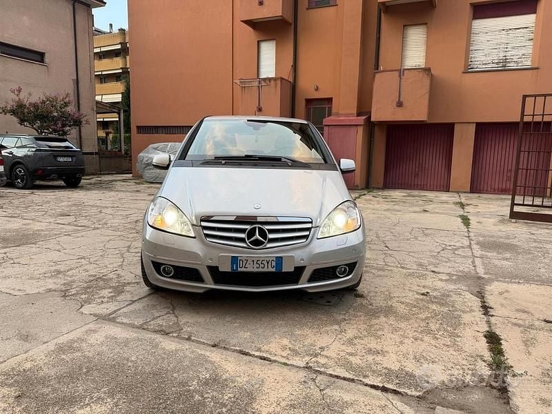 Usata Mercedes A200 2009 Grigio Berlina