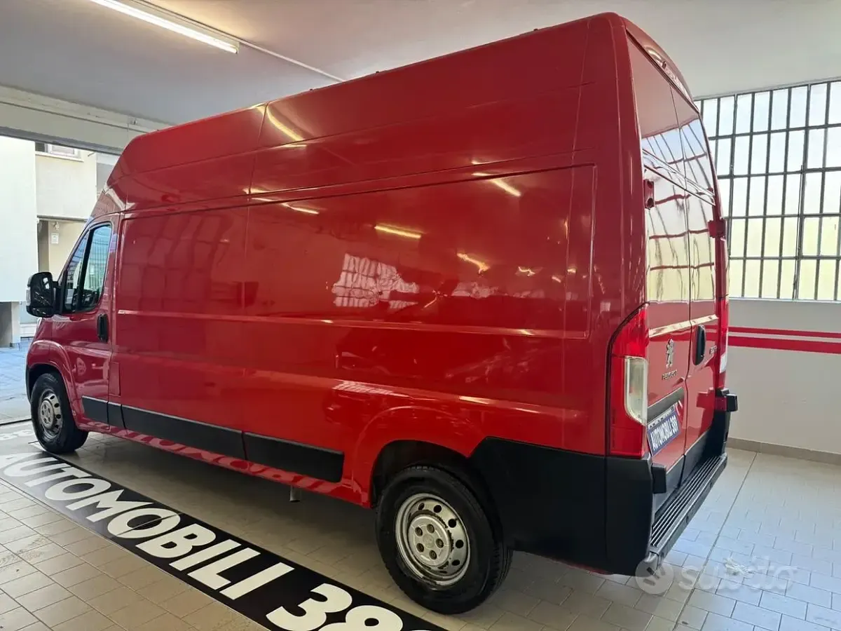 Usata Peugeot Boxer S 140 CV (102 kW) 2020 Rosso Furgone