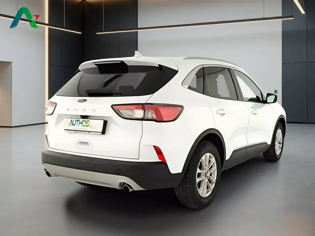 Usata Ford Kuga Titanium 150 CV (110 kW) 2023 Bianco SUV