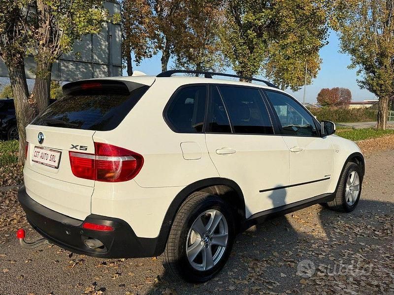 Usata BMW X5 235 CV (172 kW) 2009 Bianco metallizzato SUV