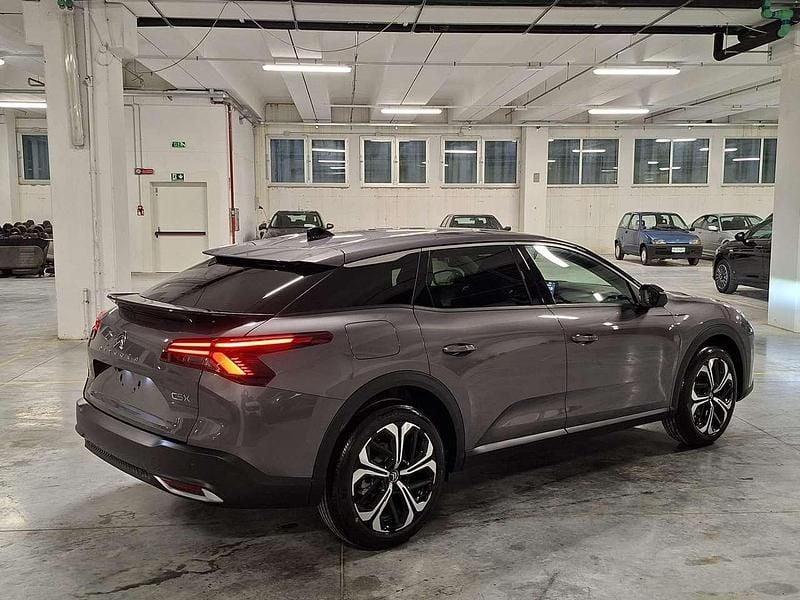 Nuova Citroën C5 X PureTech 136 CV (100 kW) 2025 Platinum grey Station wagon