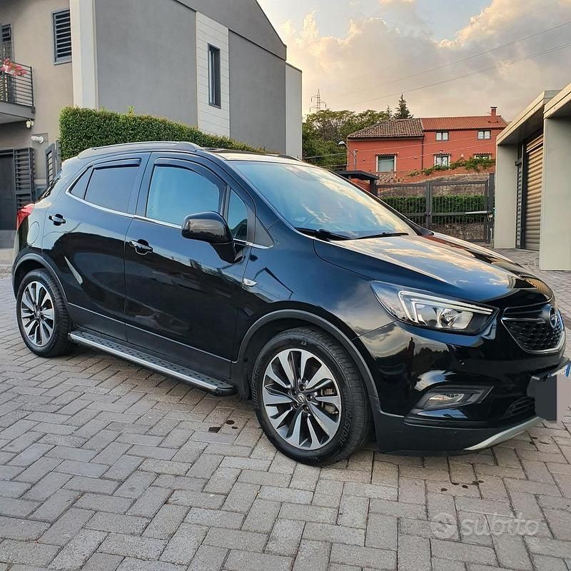 Usata Opel Mokka 140 CV (102 kW) 2016 Nero SUV