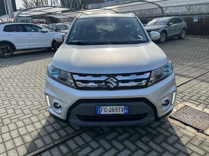 Usata Suzuki Vitara 120 CV (88 kW) 2017 Grigio SUV