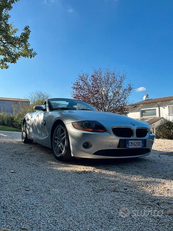 Usata BMW Z4 192 CV (141 kW) 2004 Grigio Cabrio