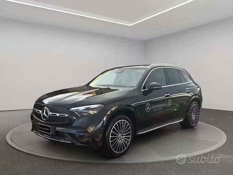Usata Mercedes GLC220 AMG Line Premium Plus 197 CV (144 kW) 2023 Nero SUV