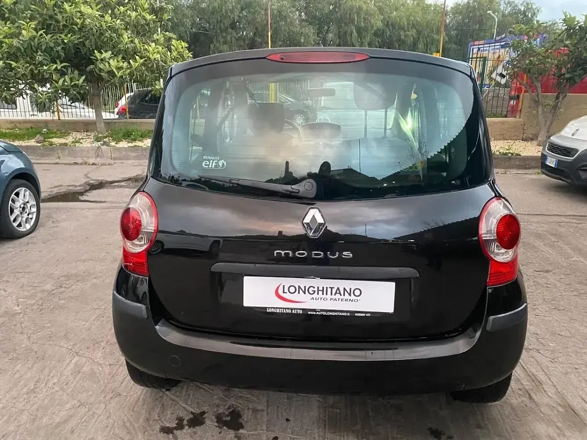 Usata Renault Grand Modus 75 CV (55 kW) 2008 Nero Monovolume