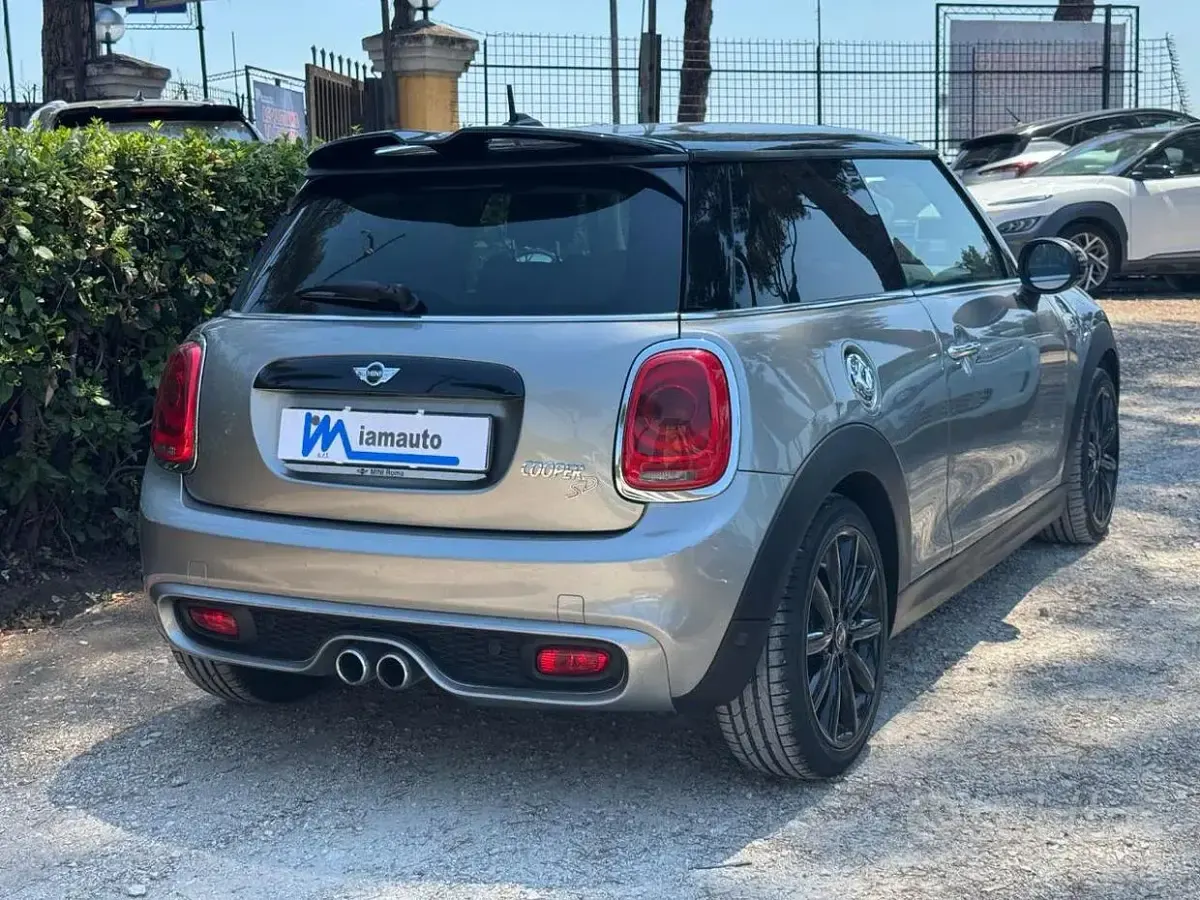 Usata Mini Cooper SD 170 CV (125 kW) 2017 Grigio Utilitaria