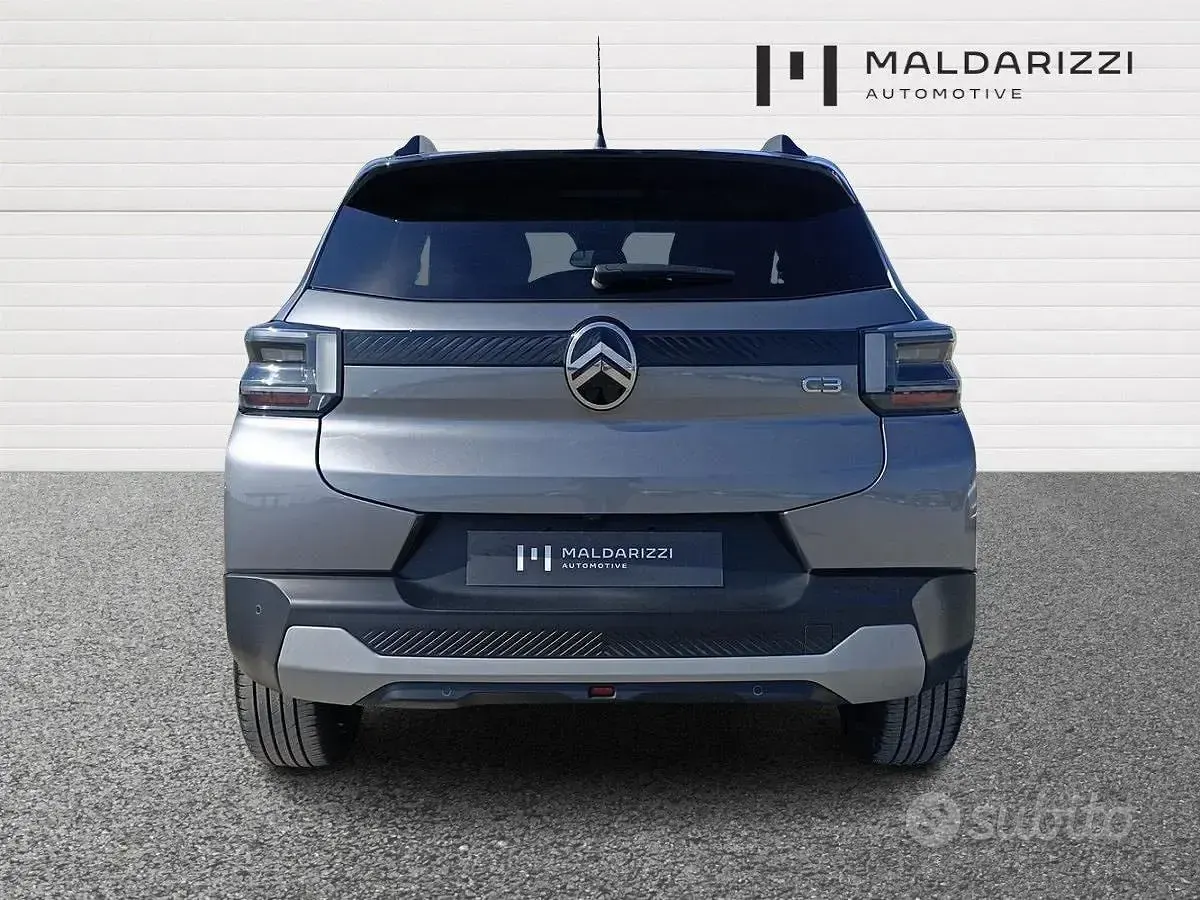 Usata Citroën C3 PureTech 101 CV (74 kW) 2025 Grigio SUV