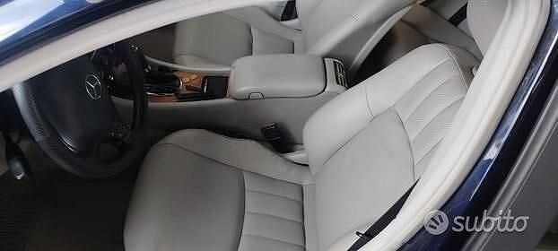 Usata Mercedes C220 150 CV (110 kW) 2004 Nero Berlina