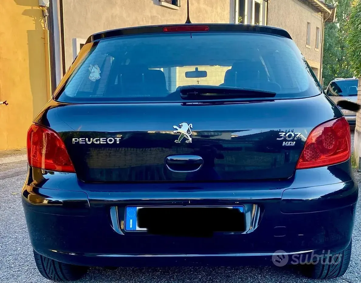 Usata Peugeot 307 109 CV (80 kW) 2007 Nero Berlina