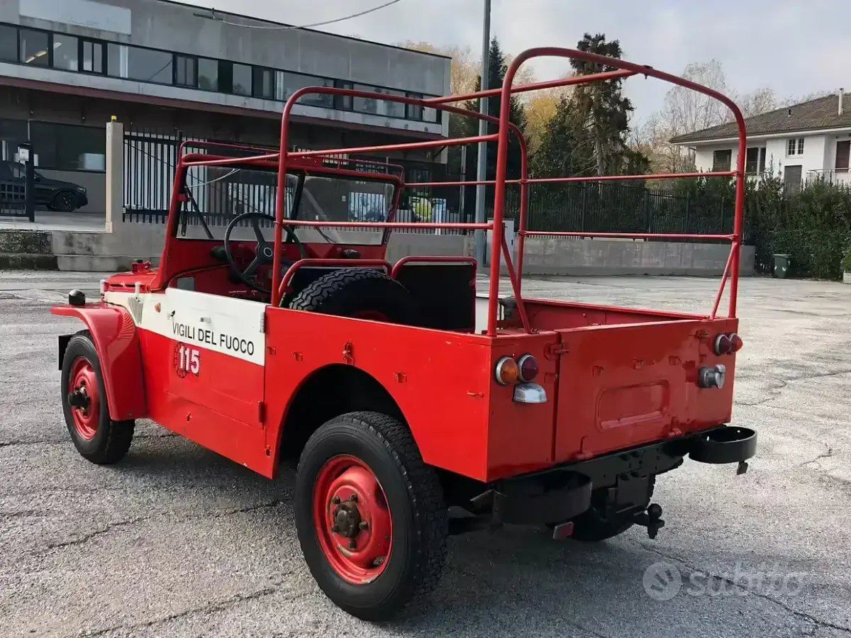 Usata Fiat Campagnola 60 CV (44 kW) 1960 Rosso SUV