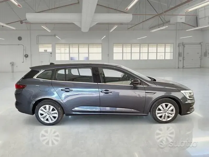 Usata Renault Mégane GrandTour Equilibre 116 CV (85 kW) 2024 Grigio Station wagon