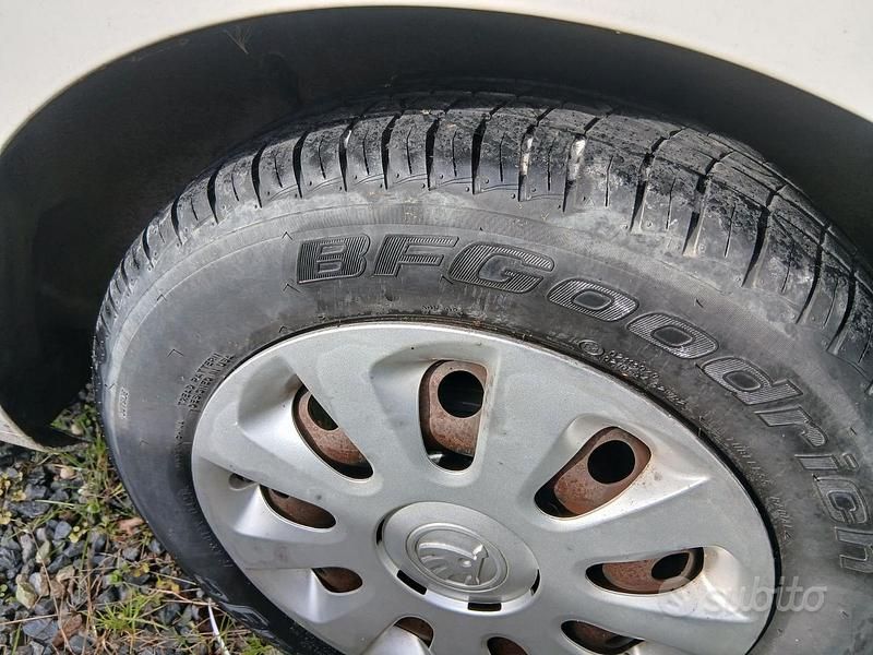 Usata Skoda Citigo 60 CV (44 kW) 2013 Bianco Utilitaria