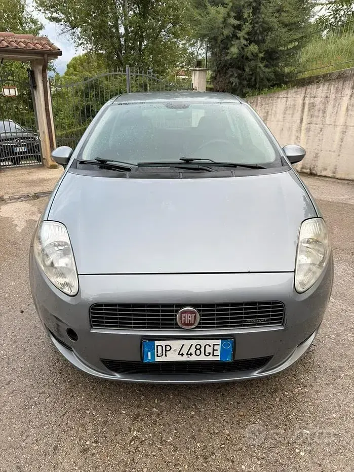 Usata Fiat Punto 75 CV (55 kW) 2008 Grigio Utilitaria