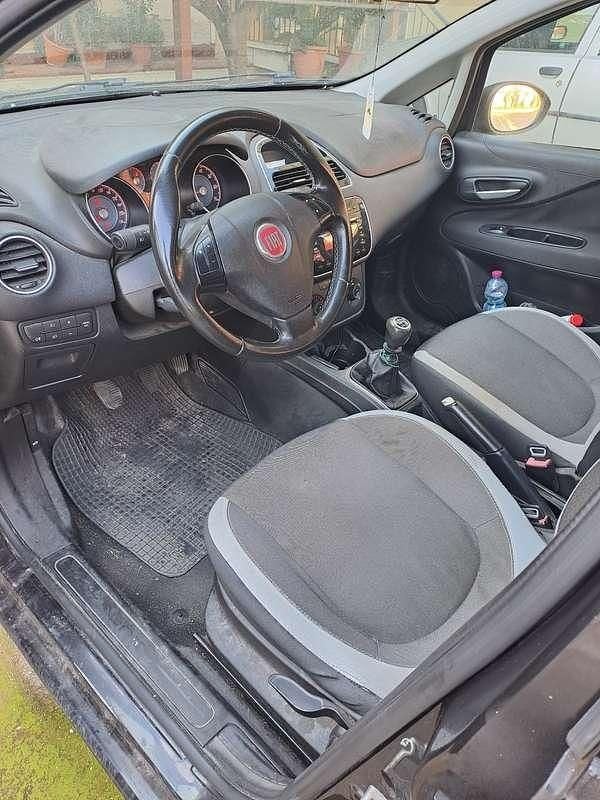 Usata Fiat Punto Evo Active 69 CV (50 kW) 2012 Utilitaria