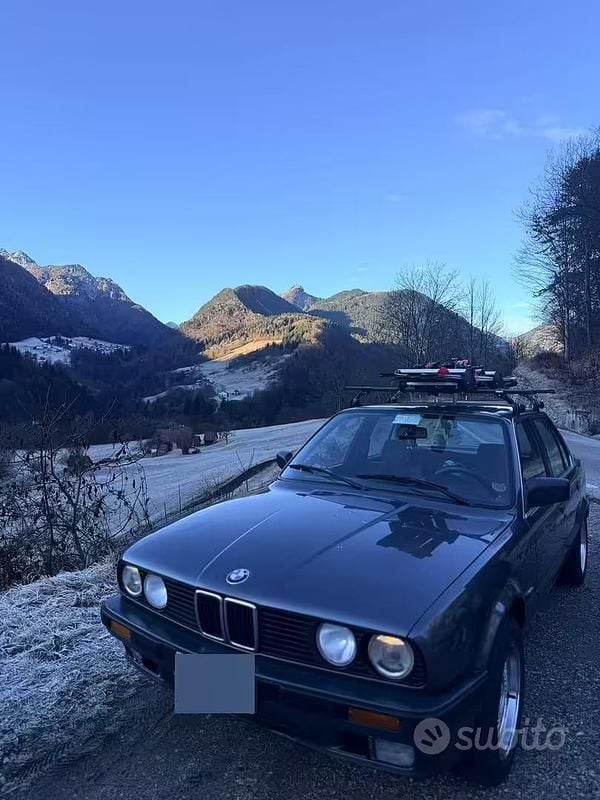 Usata BMW 316 100 CV (73 kW) 1988 Grigio Berlina