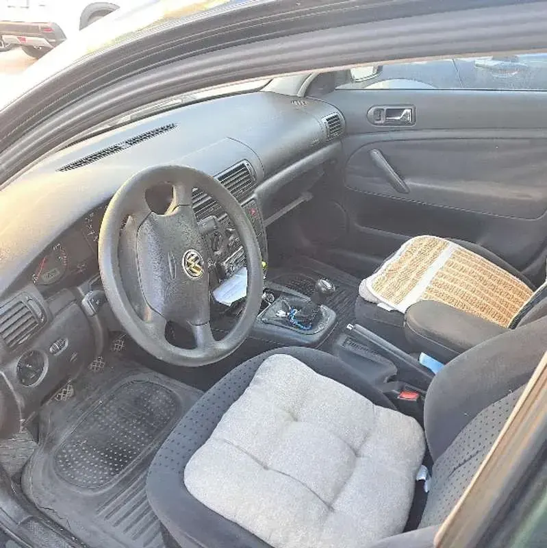 Usata VW Passat Highline 125 CV (91 kW) 1998 Berlina