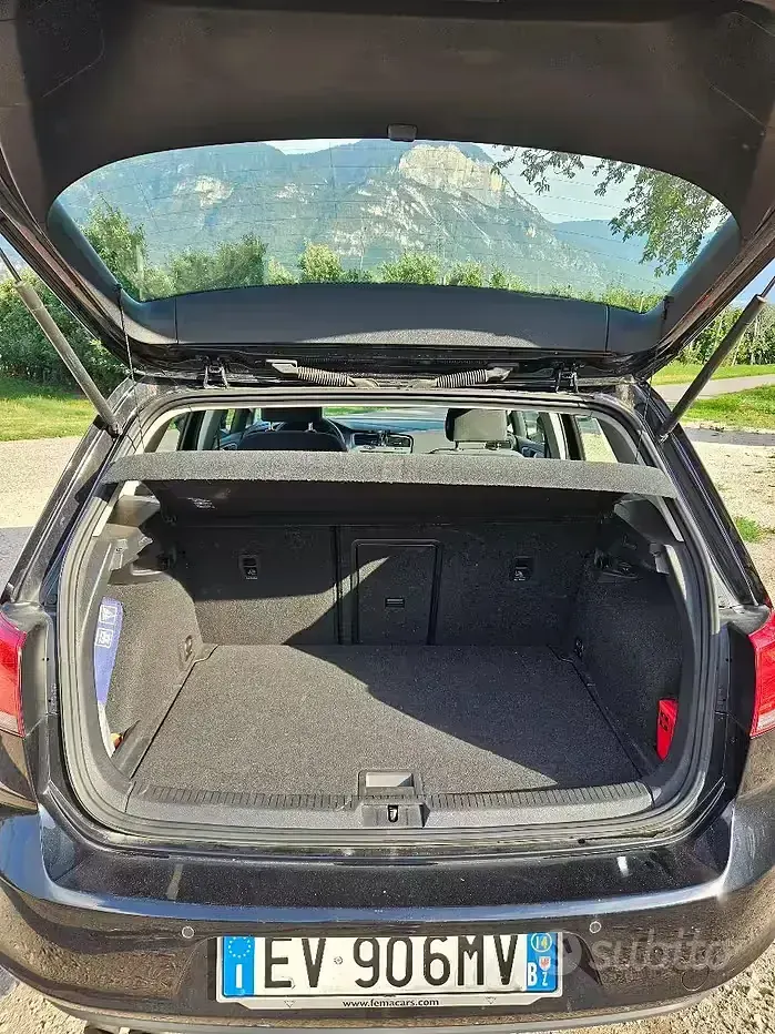 Usata VW Golf VII 122 CV (89 kW) 2014 Nero Berlina
