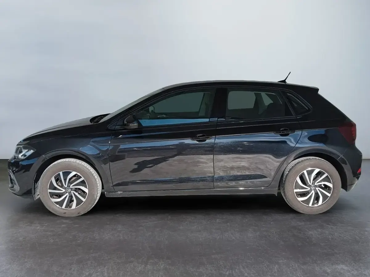 Occasion VW Polo Life 80 PK (58 kW) 2023 Zwart Hatchback