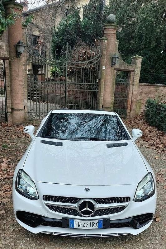 Usata Mercedes SLC200 Premium 184 CV (135 kW) 2019 Bianco Cabrio