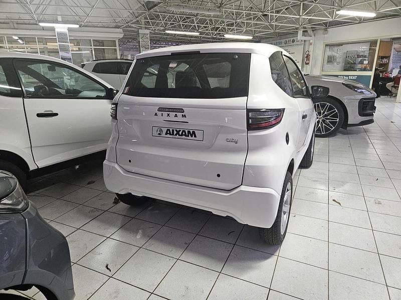 Nuova Aixam City Pack 88 CV (64 kW) 2025 Bianco Berlina