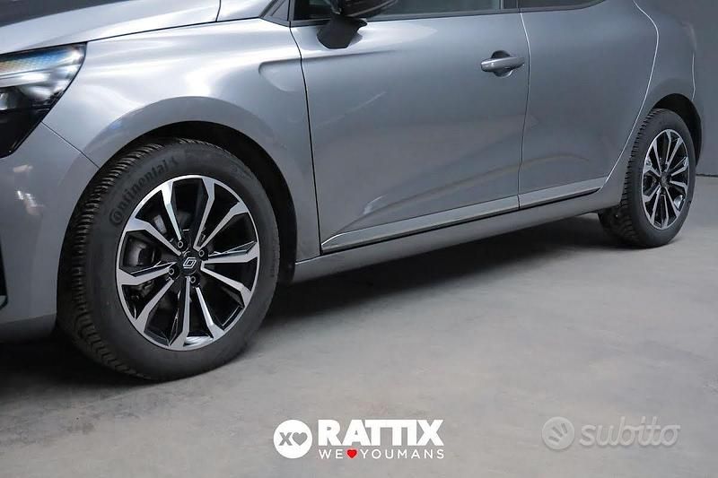 Usata Renault Clio V Techno 91 CV (66 kW) 2025 Grigio Berlina
