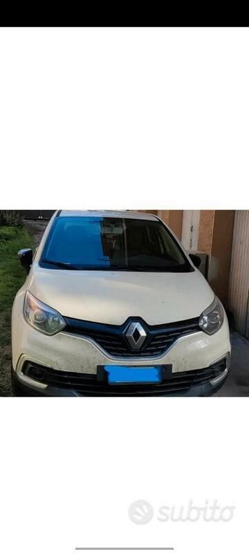 Usata 2017 Renault Captur SUV | 9700 € (Buon prezzo) - Immagine 1/4