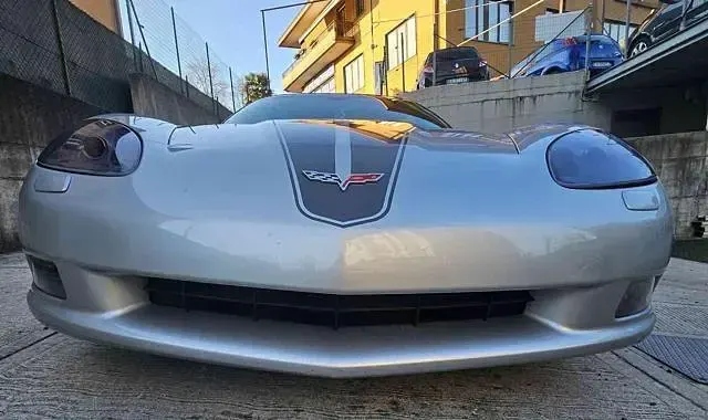 Usata Corvette C6 404 CV (297 kW) 2005 Argento Cabrio