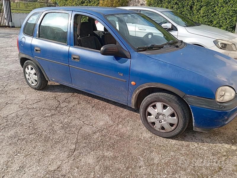 Usata Opel Corsa 60 CV (44 kW) 1997 Utilitaria