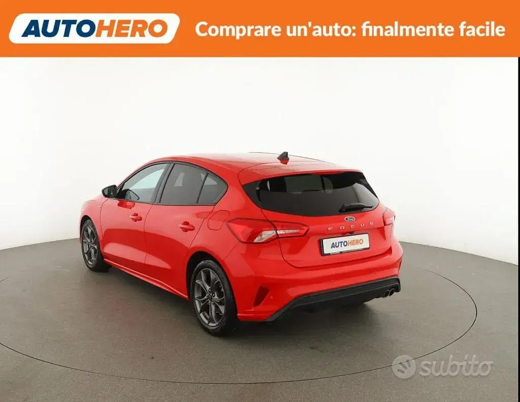 Occasion Ford Focus 125 ch (91 kW) 2022 Rouge Berline