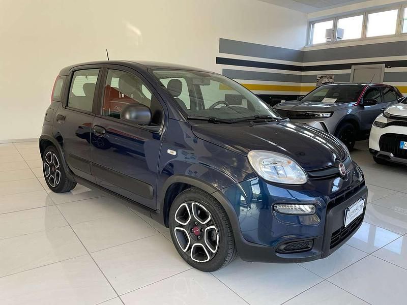 Blu/azzurro Usata 2021 Fiat Panda City Life Due volumi | 10.500 € (Buon prezzo) - Immagine 1/4