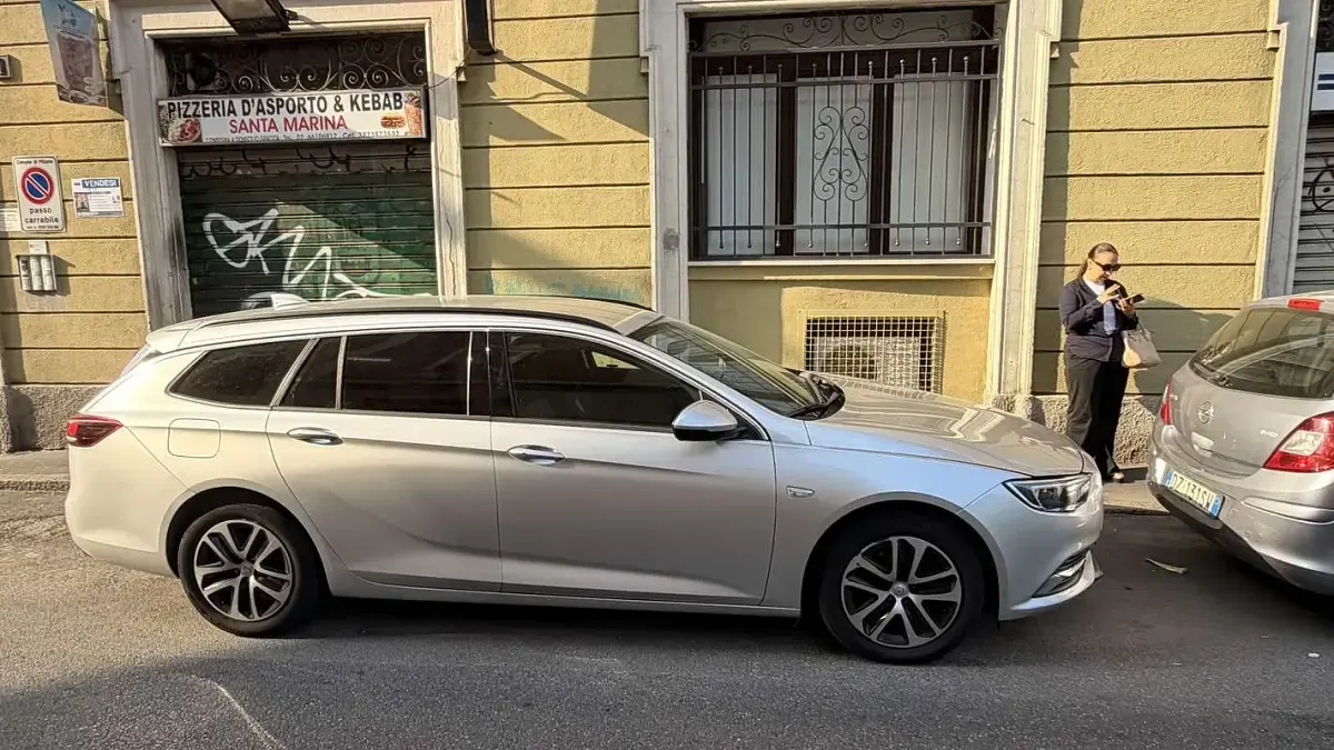 Usata Opel Insignia Edition 110 CV (80 kW) 2017 Station wagon