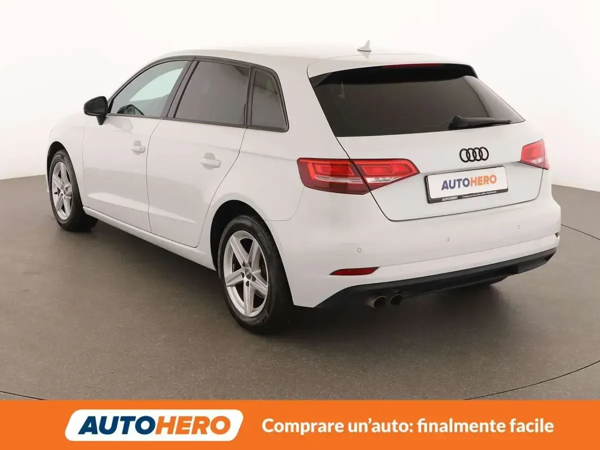 Usata Audi A3 150 CV (110 kW) 2016 Bianco Utilitaria