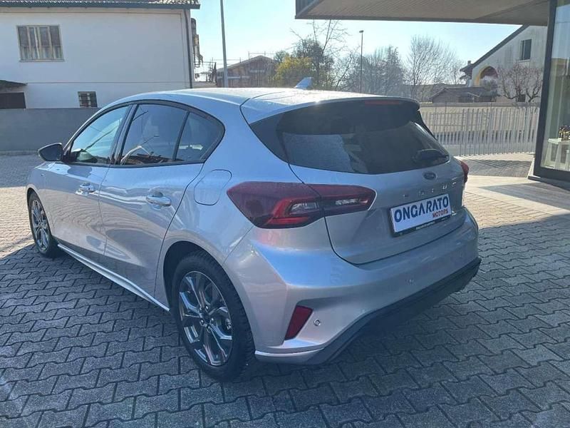 Usata Ford Focus 125 CV (91 kW) 2024 Argento Utilitaria