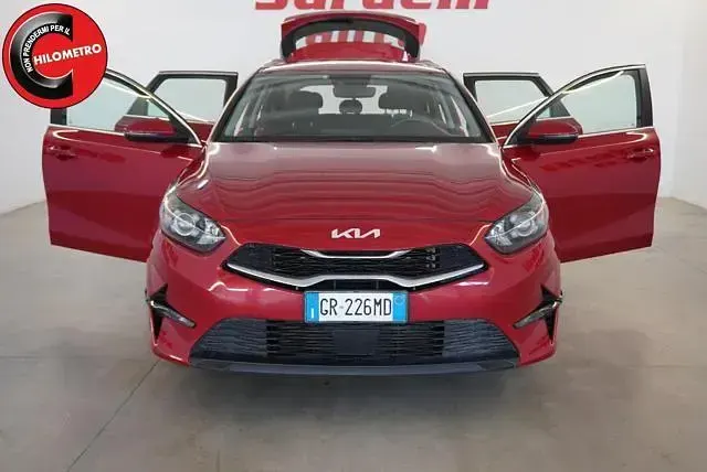 Usata Kia Ceed Sportswagon 136 CV (100 kW) 2023 Rosso Station wagon
