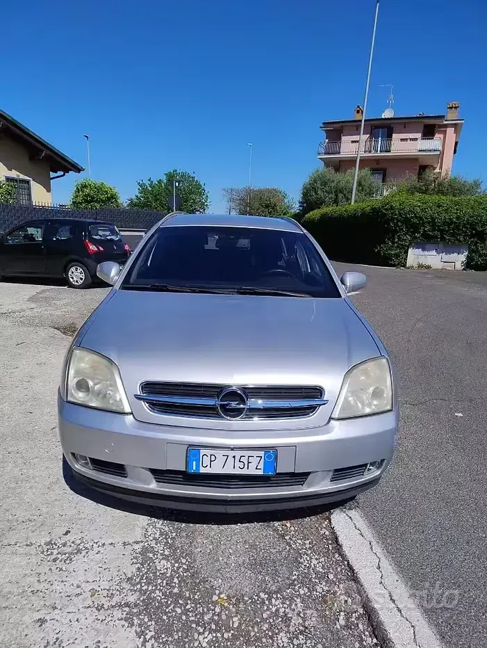 Usata Opel Vectra 120 CV (88 kW) 2004 Grigio Station wagon