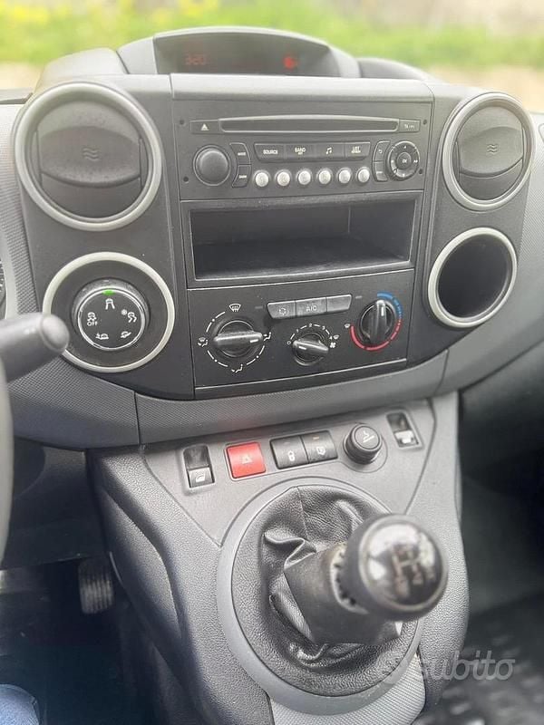 Usata Peugeot Partner Tepee Active 119 CV (87 kW) 2017 Bianco Monovolume