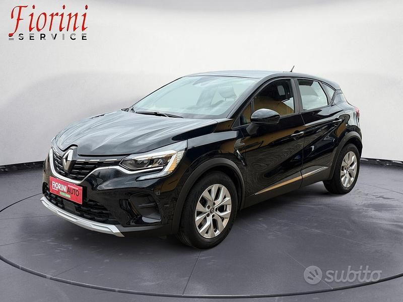 Usata Renault Captur Business 100 CV (73 kW) 2021 Nero SUV