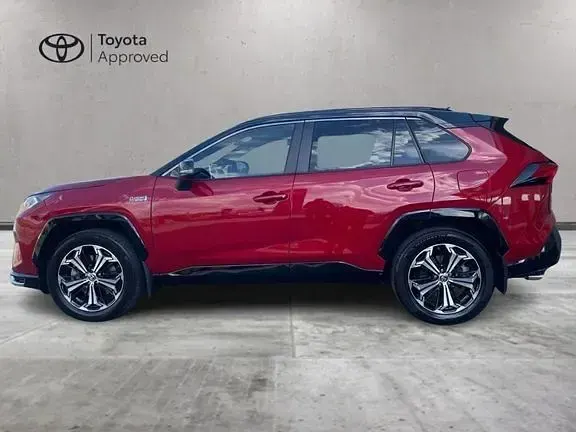 Usata Toyota RAV4 Hybrid Style 306 CV (225 kW) 2021 Rosso SUV