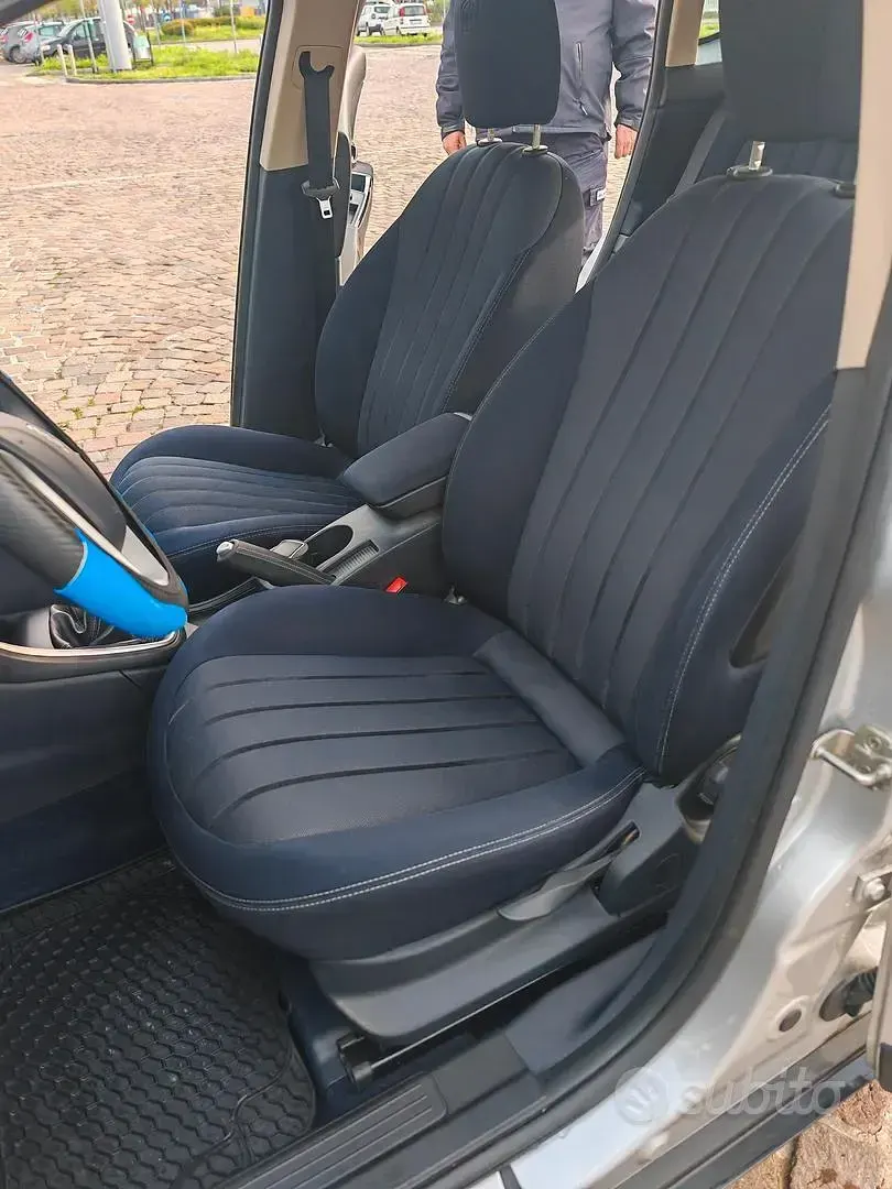 Usata Lancia Delta 2008 Grigio Utilitaria
